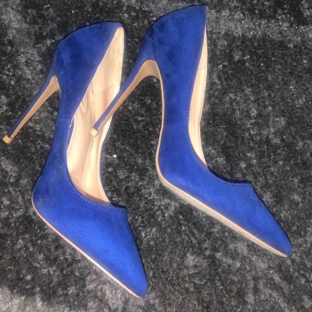 Blue Pumps
